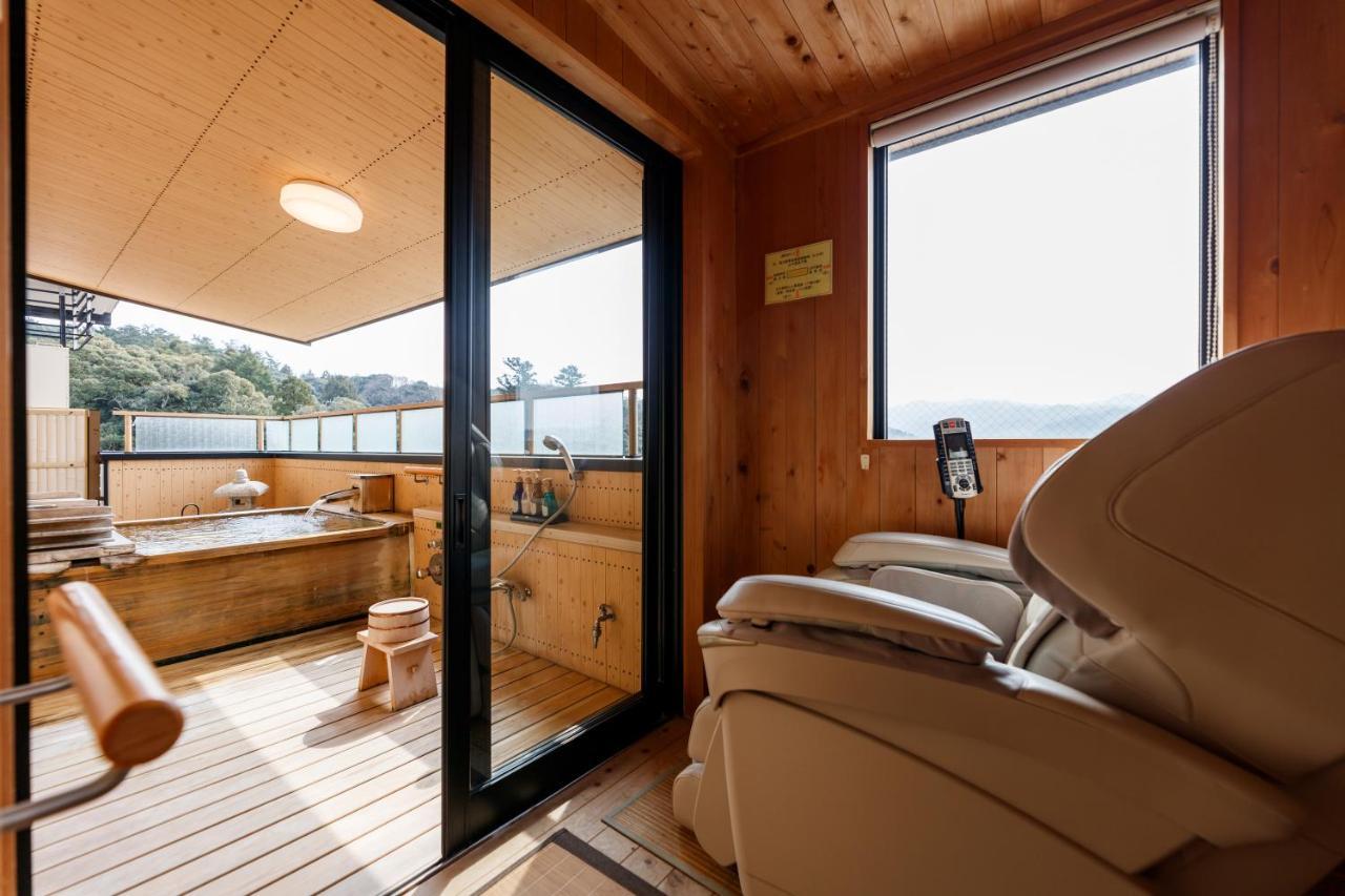 Tachibana Shikitei Hotel Kaga  Buitenkant foto
