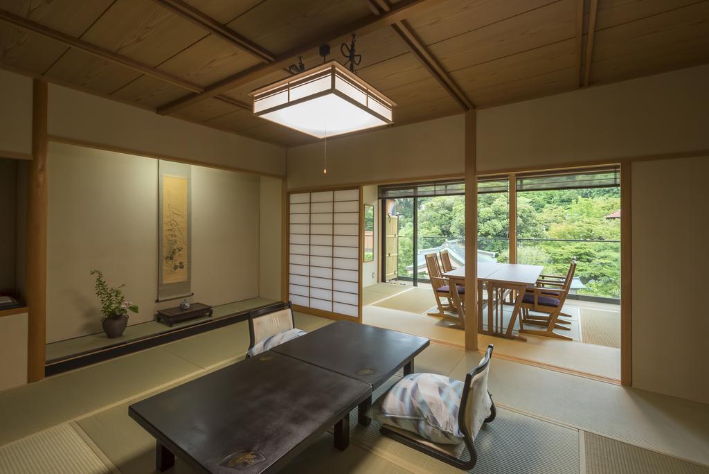 Tachibana Shikitei Hotel Kaga  Kamer foto